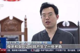 欧文：我目前的角色是成为东契奇和所有队友的导师